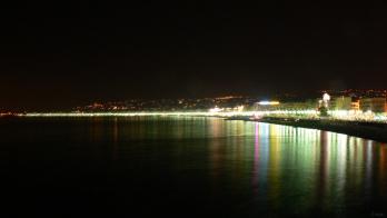 Promenade des anglais de nuit by lona green butterfly 1